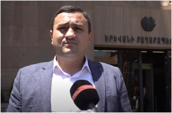 Вердикт суда по делу отца Авиняна, назвавшего водителей «Опелей» «быдлом», будет оглашён 4 июля (видео)